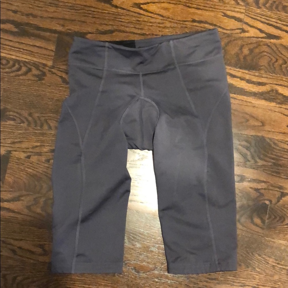 Athleta biking capris